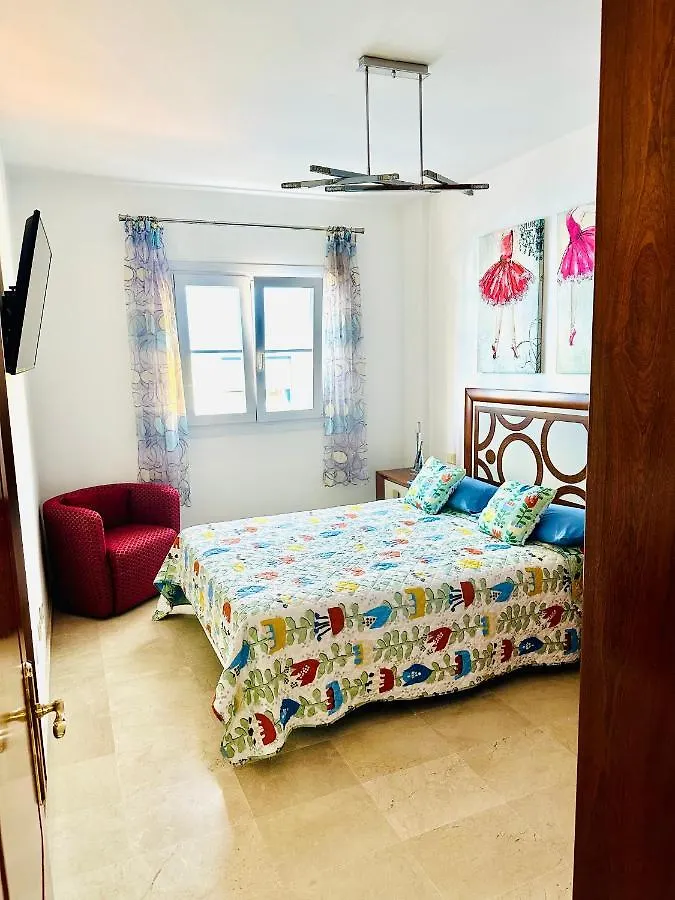 Elena Is A Comfortable And Well Located Flat Лас-Пальмас-де-Гран-Канария 0*,  Испания