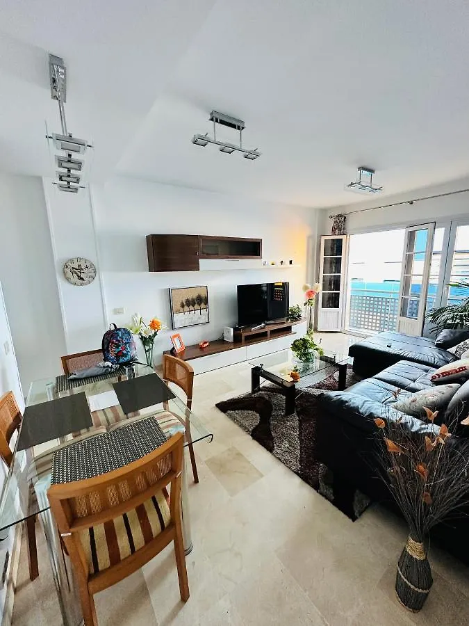 Elena Is A Comfortable And Well Located Flat Лас-Пальмас-де-Гран-Канария